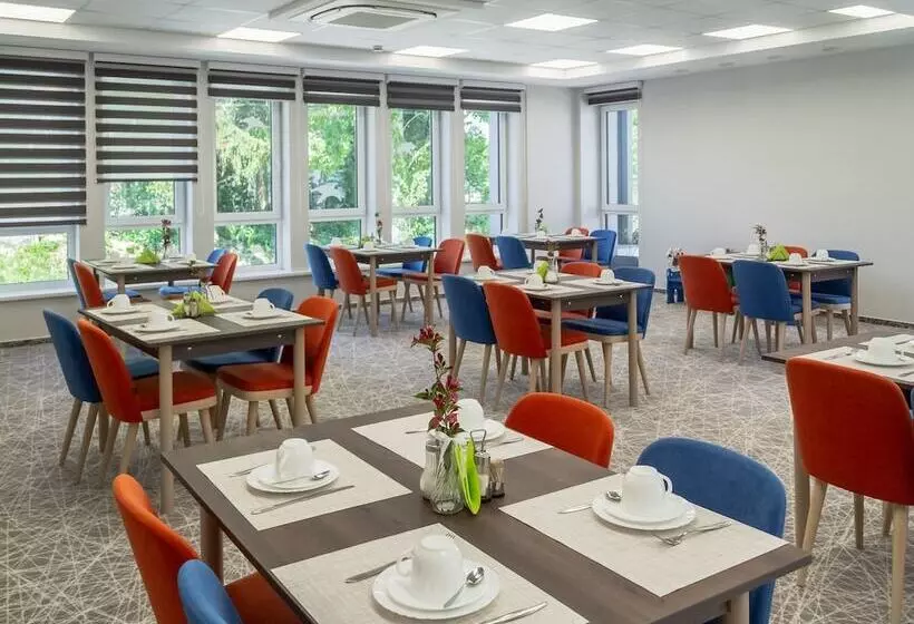 هتل Easy Suites Hévíz