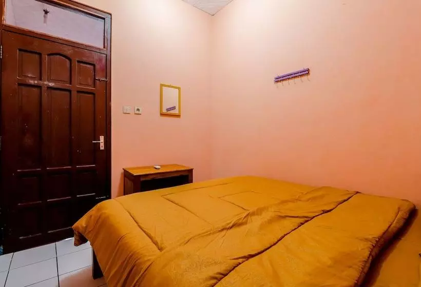 هتل Homestay Penginapan Anita