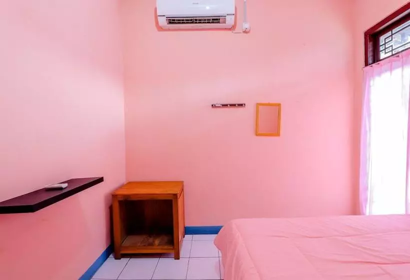 هتل Homestay Penginapan Anita