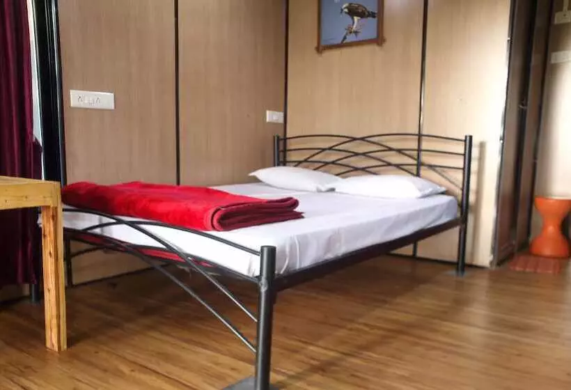 Iora Cottages
