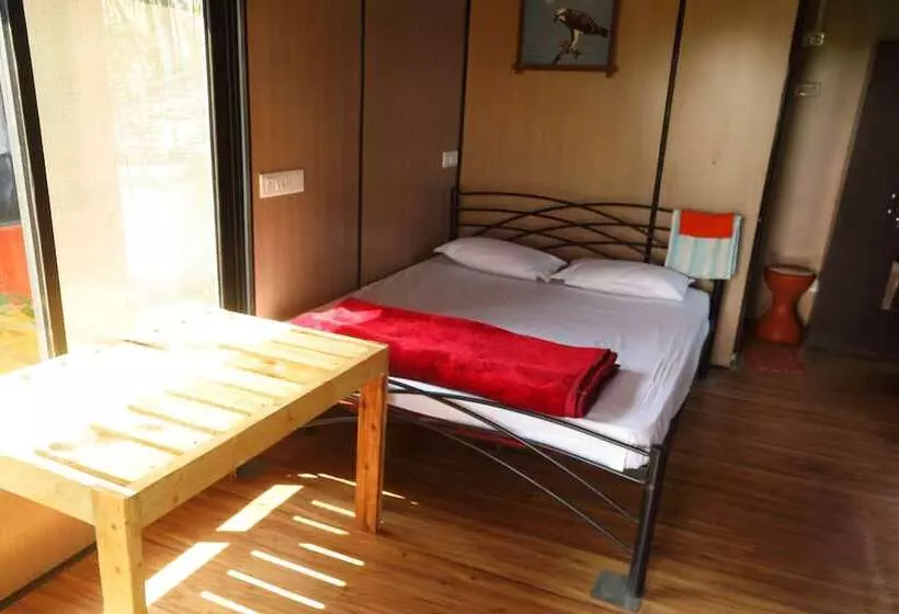 Iora Cottages