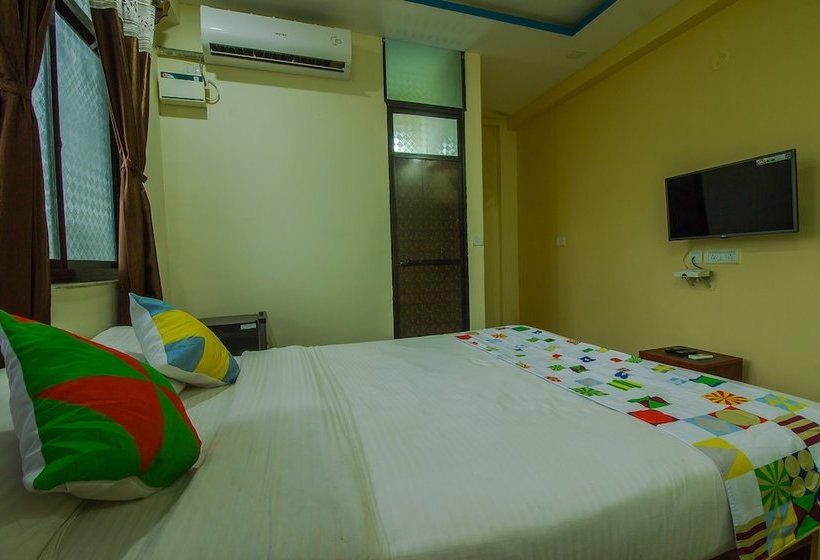 Pensionat Home Elegant Stay By Oyo Rooms