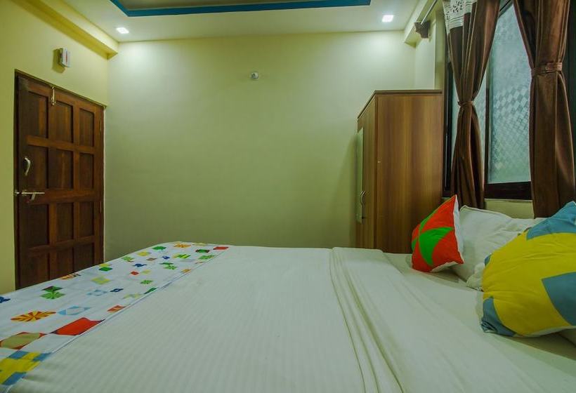 Pensionat Home Elegant Stay By Oyo Rooms