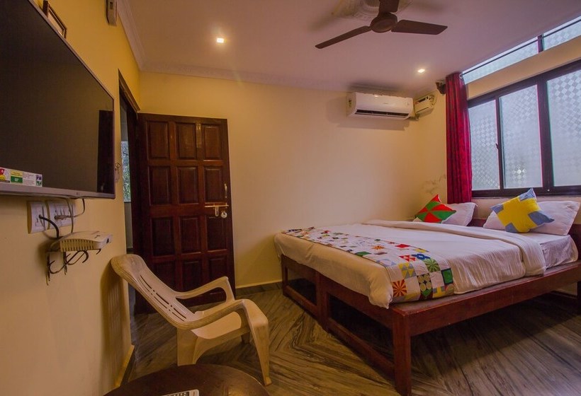 Pensionat Home Elegant Stay By Oyo Rooms