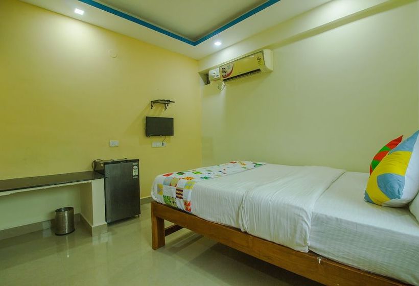 Pensionat Home Elegant Stay By Oyo Rooms