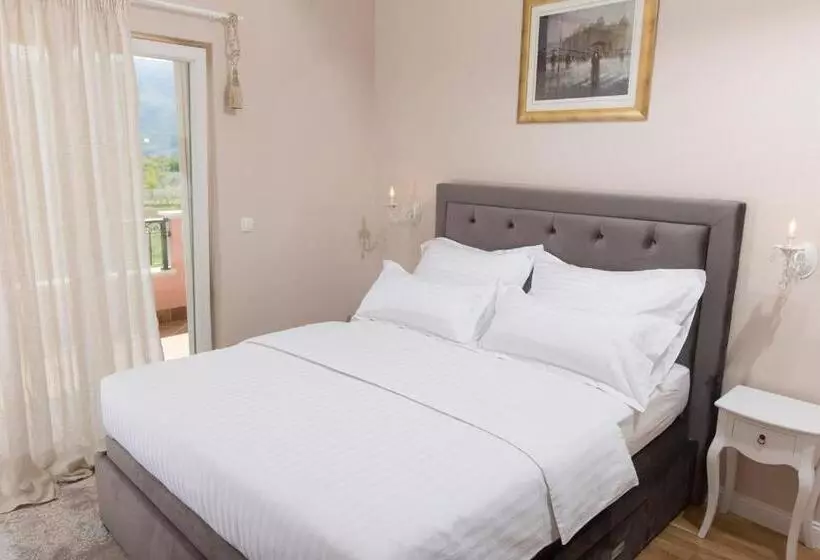 پانسیون San Mihael Luxury Rooms 1