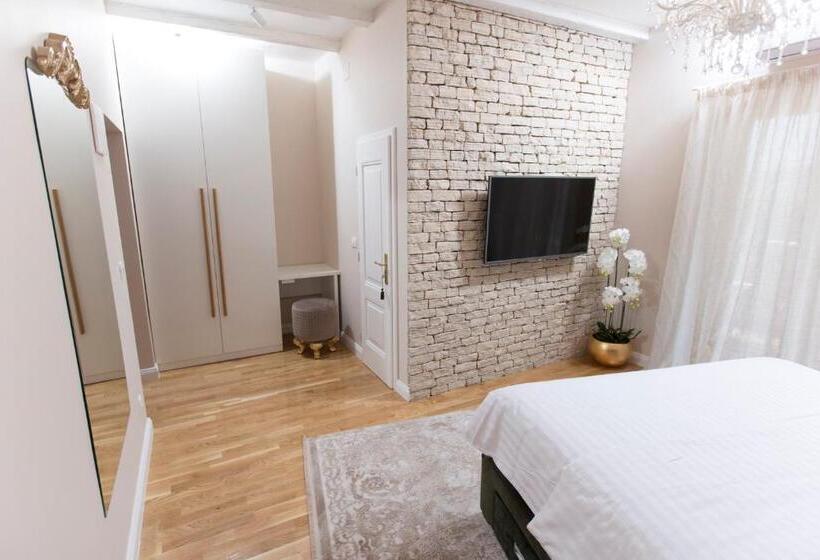 펜션 San Mihael Luxury Rooms 1