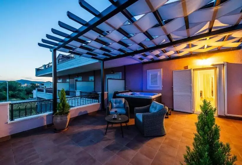 پانسیون San Mihael Luxury Rooms 1