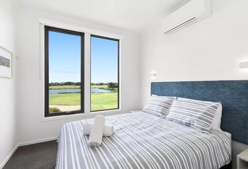 The Fairway Club 8