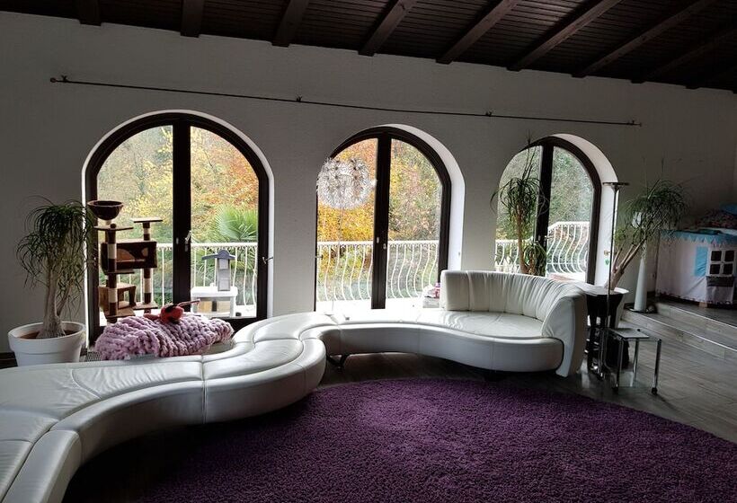 Villa Im Naturschutzgebiet