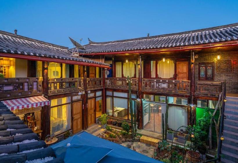 Floral Hotel Lijiang Kuantang