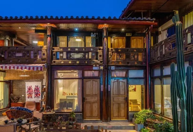Floral Hotel Lijiang Kuantang