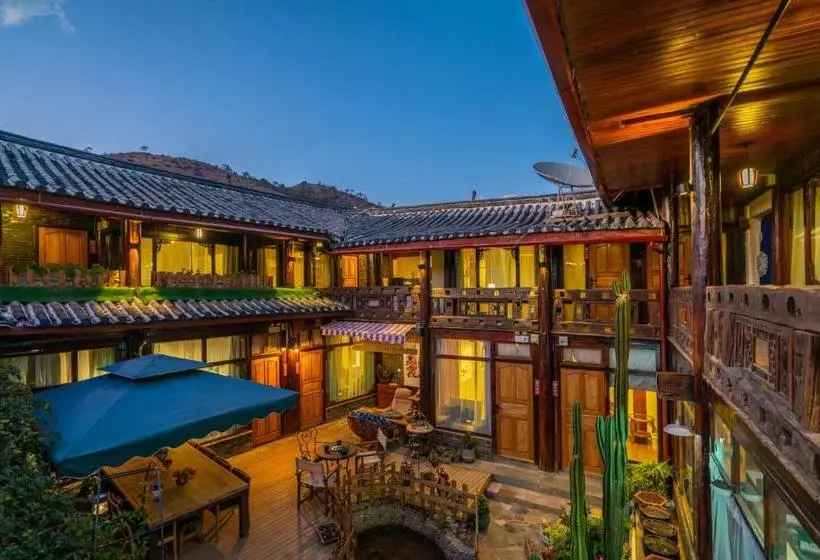 Floral Hotel Lijiang Kuantang