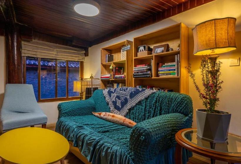 Floral Hotel Lijiang Kuantang