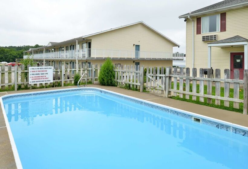 ホテル Americas Best Value Inn Knob Noster