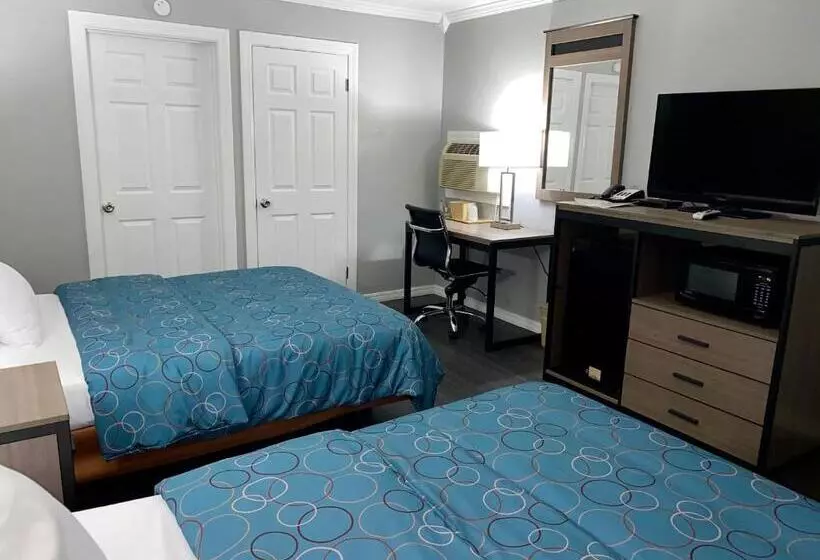 モーテル Budget Host Inn