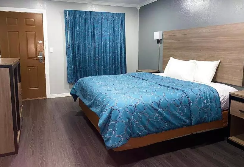 モーテル Budget Host Inn