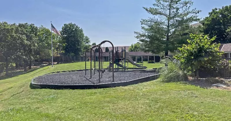 استراحتگاه Branson Hillside