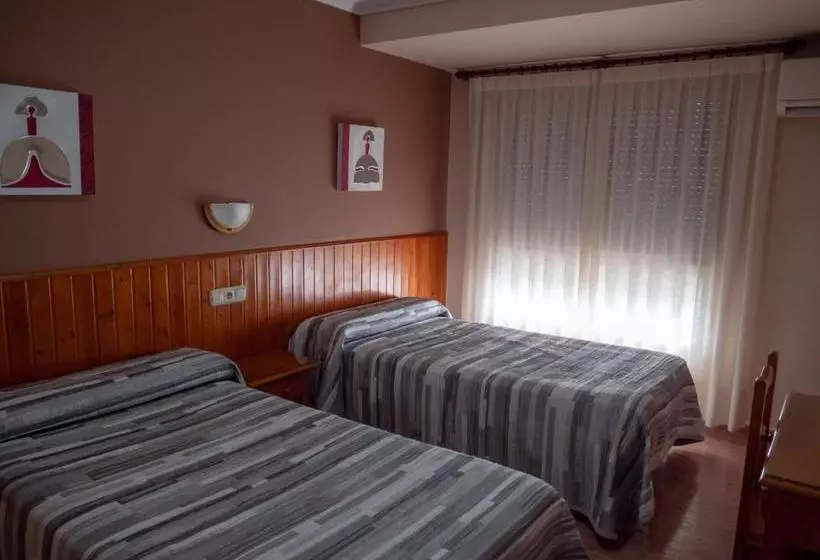 Majatalo Hostal Durá