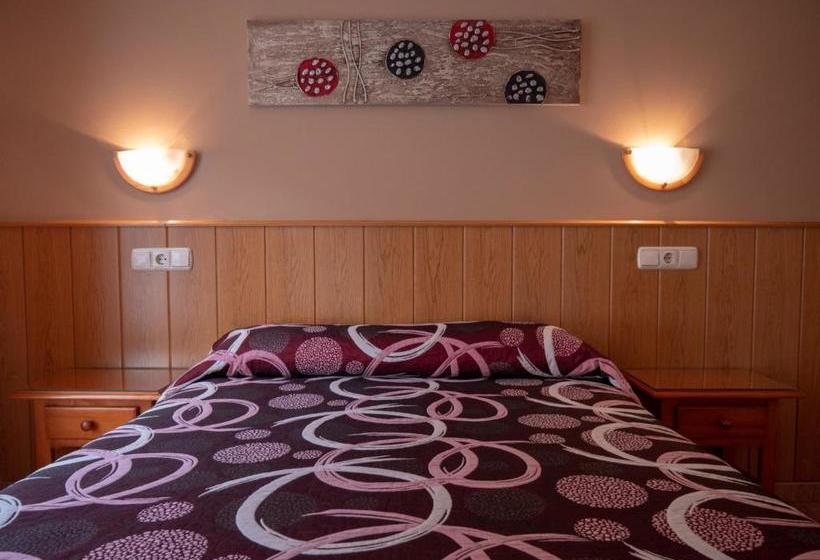 پانسیون Hostal Durá