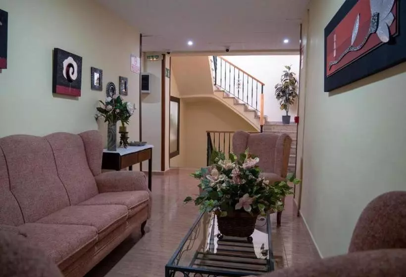 Majatalo Hostal Durá