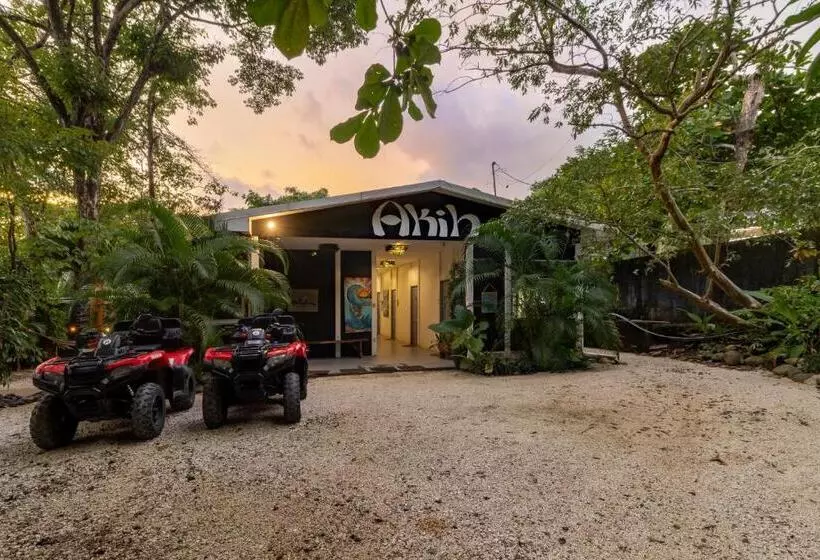 Akih Pods Hostel