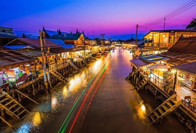 Nara Hotel Restaurant And Bar