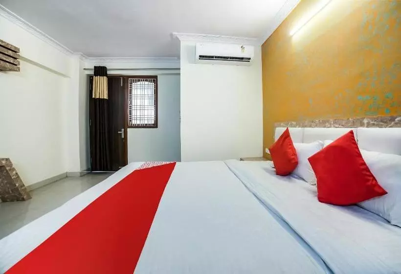 ホテル Oyo 70390  Payal Inn
