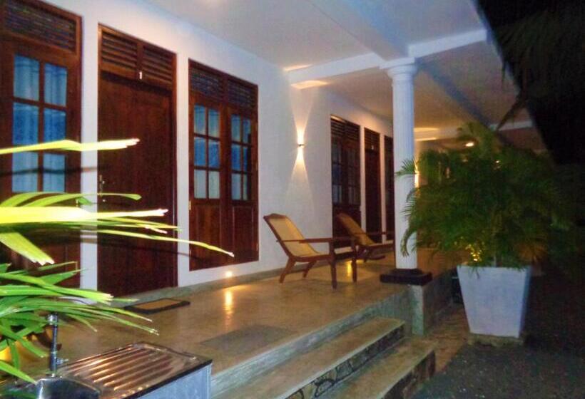 펜션 New Holiday Reach