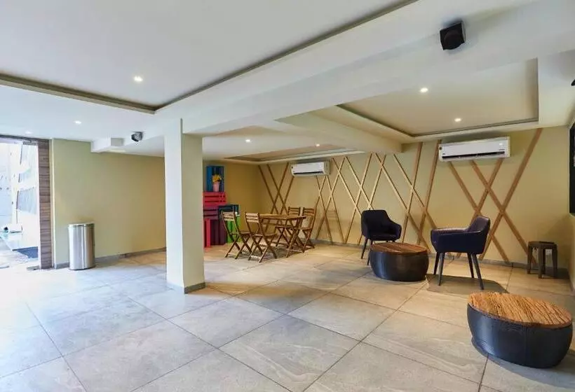 Hotelli Aureole Mrida   A Boutique