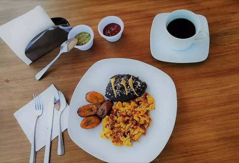 هتل Los Frailes, Valladolid, Yucatán