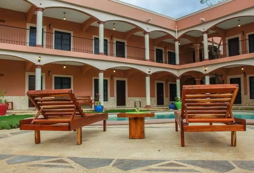 هتل Los Frailes, Valladolid, Yucatán