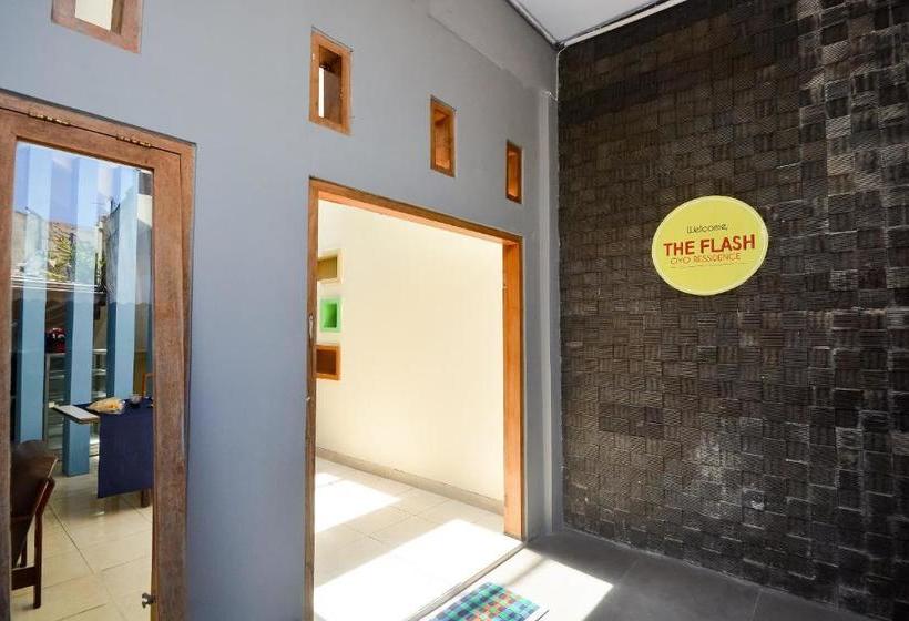 Hotel Spot On 2797 The Flash Residence