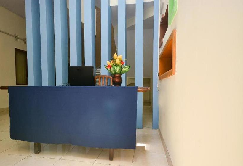 Hotel Spot On 2797 The Flash Residence