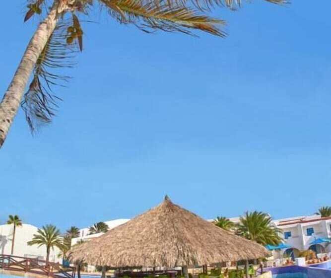 هتل Costa Caribe Beach & Resort