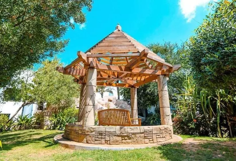 Dubai Marine Beach Resort & Spa