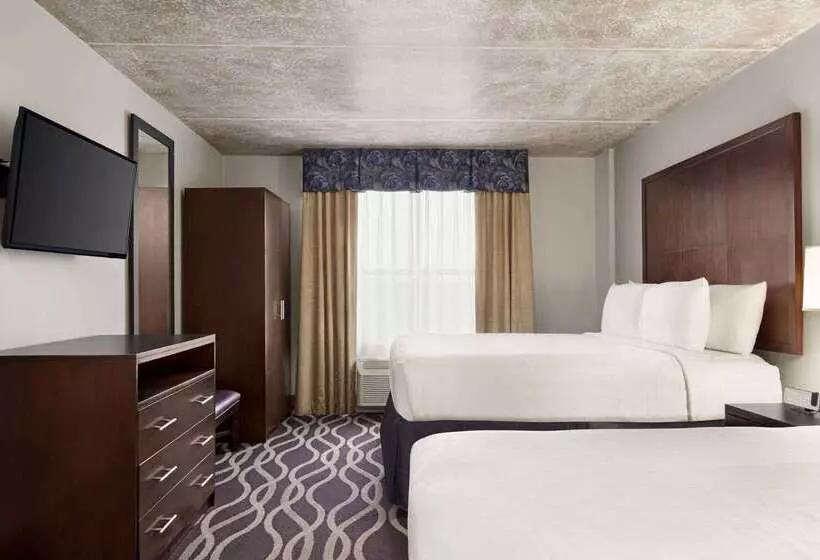 Hotel Iban Dallas Park Central , Trademark By Wyndham
