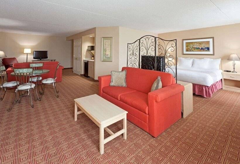 בית מלון כפרי La Quinta By Wyndham Garden City