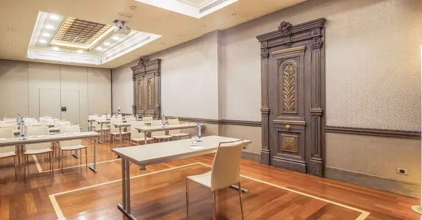 هتل NH Collection Vigo