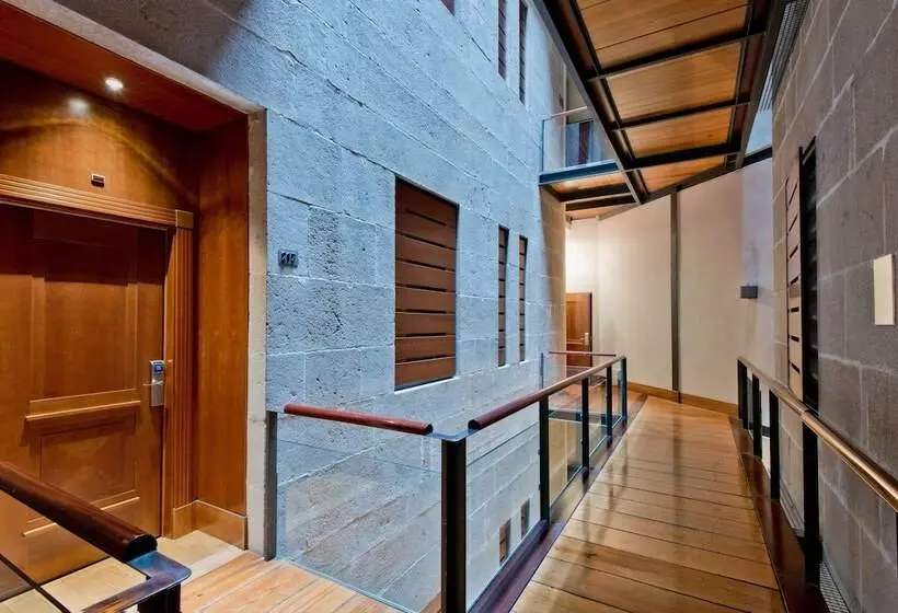 هتل NH Collection Vigo