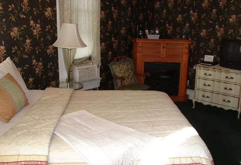 호텔 Woodruff House Bed & Breakfast