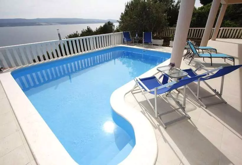 Apartments Vesna Mimice