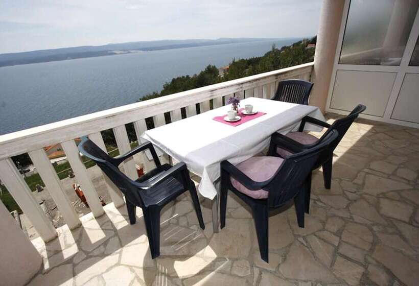 Apartments Vesna Mimice