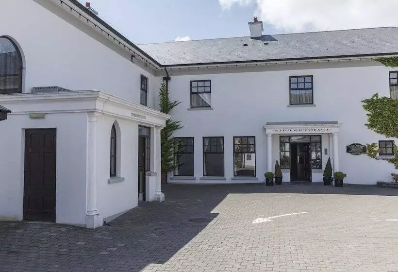 An Chúirt Hotel, Gweedore, Donegal