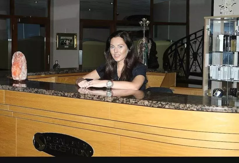 An Chúirt Hotel, Gweedore, Donegal