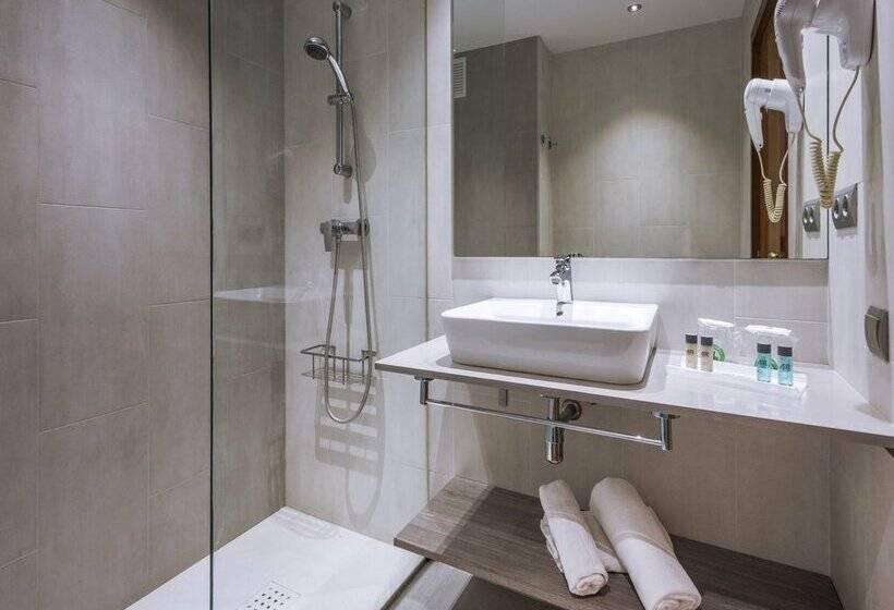 هتل 4r Salou Park Resort I