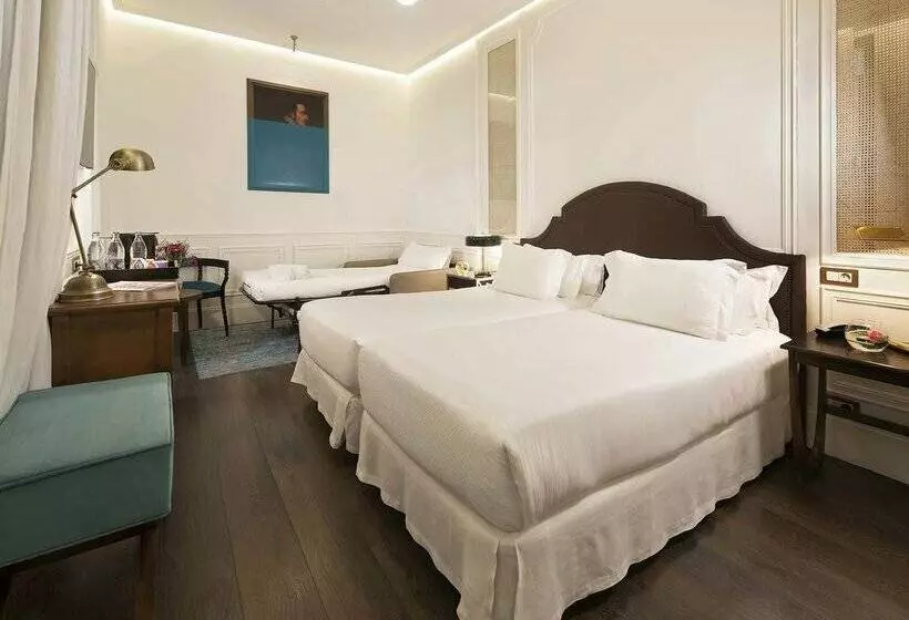 Boutique Hotel H10 Villa de La Reina