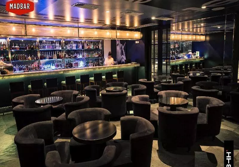 Bth Hotel – Boutique Concept