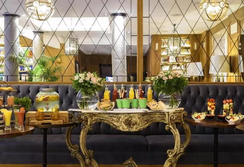 Boutique Hotel H10 Villa de La Reina