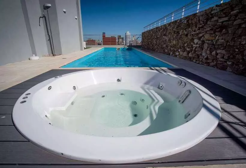 Hotel Howard Johnson By Wyndham Rosario